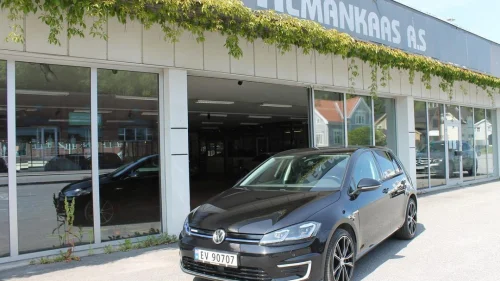 VOLKSWAGEN GOLF E-GOLF 100KW