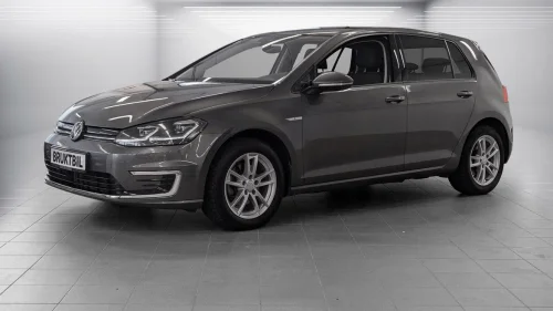 VOLKSWAGEN GOLF e-Golf 136 hk | Adt.Cruise | Navi | R.Kam