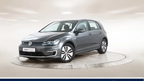 VOLKSWAGEN GOLF 136hk - R.Kam, ACC, Navi, LED