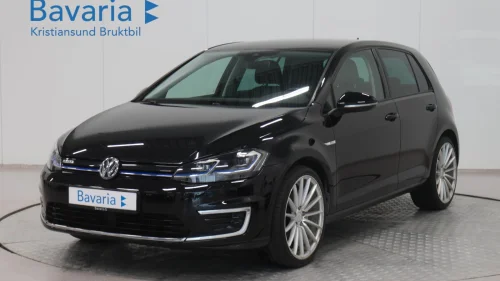 VOLKSWAGEN GOLF Exclusive/ Skinn/1 eier/300 km WLTP