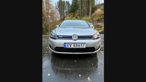 VOLKSWAGEN GOLF 136 hk | Varmepumpe | ACC | Kamera