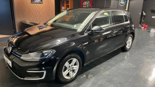 VOLKSWAGEN GOLF R.kam, Led, Skinn, Sp.seter, 1-eier, SE KM