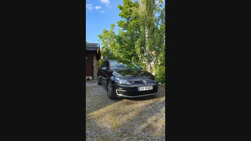 VOLKSWAGEN GOLF (K)