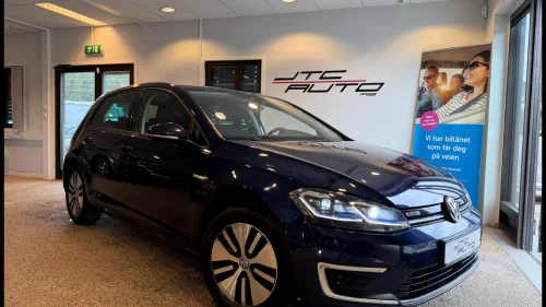 VOLKSWAGEN GOLF 230KM / Keyless / R.Kamera / Led / Acc