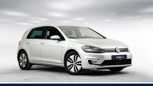 VOLKSWAGEN GOLF E-golf 136 hk R.kamera-Keyless-Mørke ruter