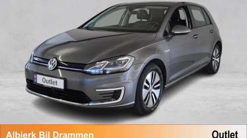 VOLKSWAGEN GOLF Exclusive,Navi,LED,Kamera,ACC,Keyless,Skinn,DAB,Carplay