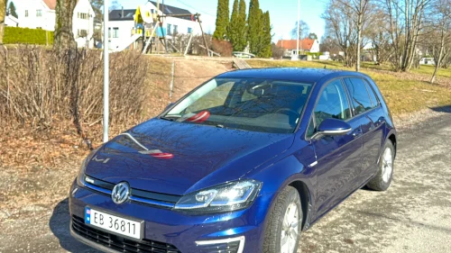 VOLKSWAGEN GOLF Exclusive (K)