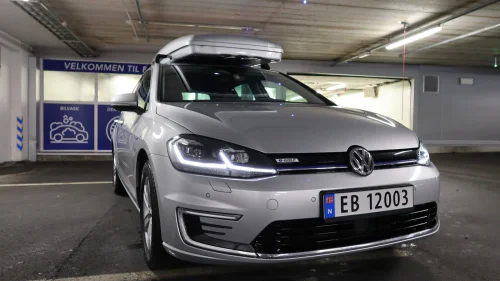 VOLKSWAGEN GOLF Exclusive (K) / Skiboks / Pen utgave / EU-godkj.