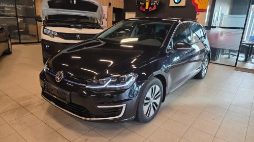 VOLKSWAGEN GOLF AID/SkinnSeter/Navi/ CC/ RyggeKamamera/ Ny eu kontroll