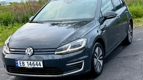VOLKSWAGEN GOLF Exclusive (K)
