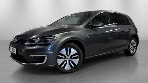 VOLKSWAGEN GOLF E-GOLF Aut. 136hk ACC Navi R.Kamera DAB V.Pumpe++