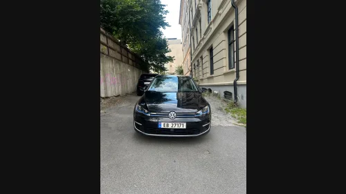 VOLKSWAGEN GOLF (K)