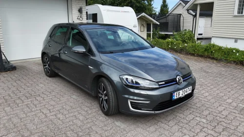 VOLKSWAGEN GOLF Exclusive (K)