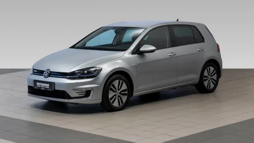 VOLKSWAGEN GOLF 136 hk ACC|KEYLESS|LYS&SIKT|R.KAM|VARMEP.|TONEDE++