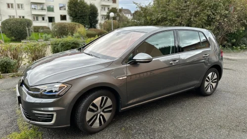 VOLKSWAGEN GOLF DynaAudio/Keyless/AdaptivC/LAVKM/Blindsone/Kamera++