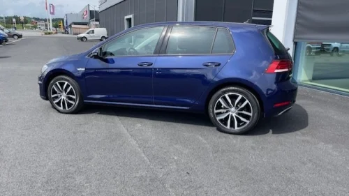 VOLKSWAGEN GOLF Skinn/Active info/17"alu, sikkerhetspakke++
