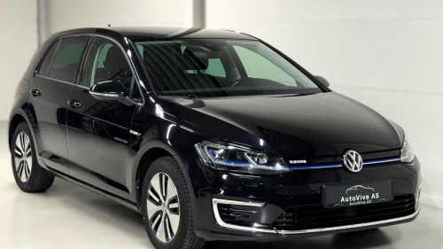 VOLKSWAGEN GOLF Exclusive Skinn Keyless Digi CarPlay Kamera - 1 eier!