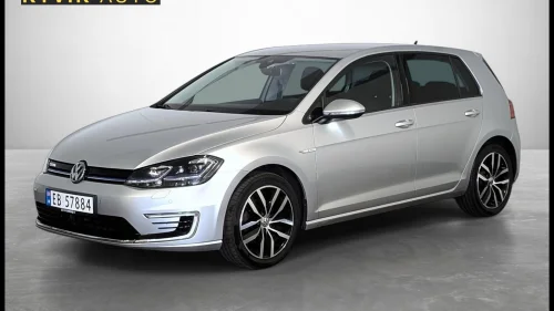 VOLKSWAGEN GOLF 2020 / 230KM WLTP / 136HK / AUTOMAT / 5-SETER
