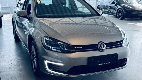 VOLKSWAGEN GOLF E-GOLF - Ryggekamera - Keyless - Varmepumpe