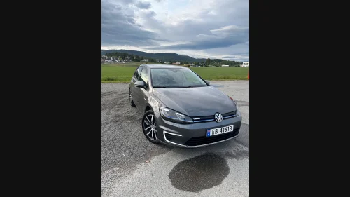 VOLKSWAGEN GOLF COMFO 100E1F