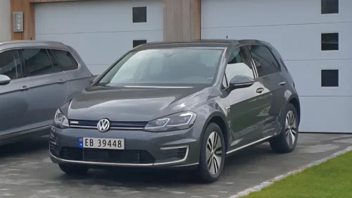 VOLKSWAGEN GOLF Exclusive (K)