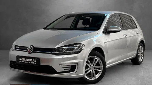 VOLKSWAGEN GOLF Lav Km/ ACC/ Rygge kamera/ Exclusive/Premiumpakke