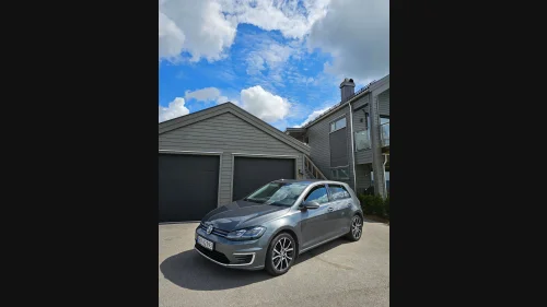 VOLKSWAGEN GOLF Exclusive (K)