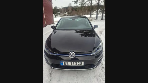VOLKSWAGEN GOLF Exclusive (K)