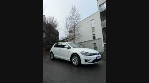 VOLKSWAGEN GOLF Exclusive (K)