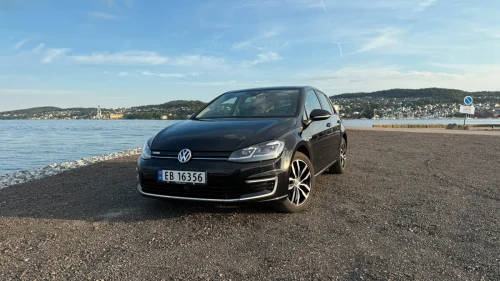 VOLKSWAGEN GOLF Exclusive (K)