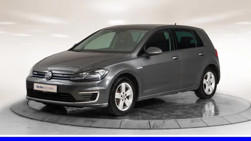 VOLKSWAGEN GOLF 136 hk - R.Kam, LED, Keyless, Navi, ACC