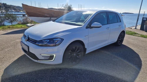 VOLKSWAGEN GOLF Exclusive (K)