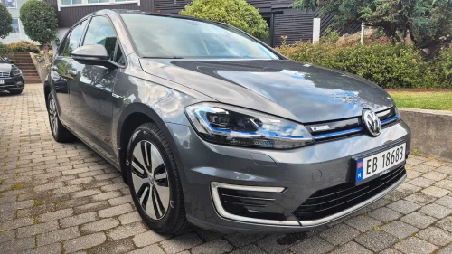 VOLKSWAGEN GOLF E-Golf - Skinn/Keyless/Navi/acc/R.kamera