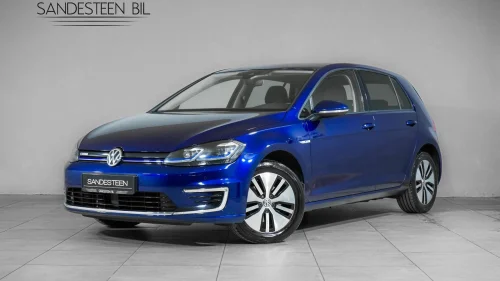 VOLKSWAGEN GOLF 300KM/ADAPTIV CRUISE/VARMEPUMPE/VARMEPUMPE