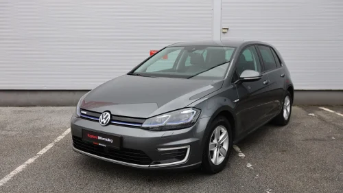 VOLKSWAGEN GOLF E-Golf/230KM/ACC/Exclusive/Skinn/Activeinfo/Kamera++