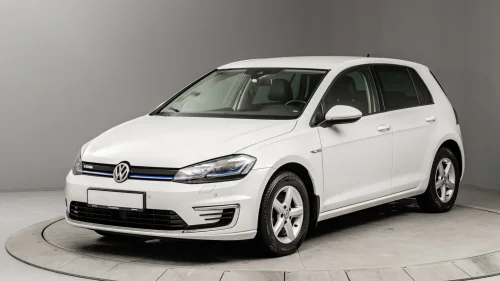 VOLKSWAGEN GOLF Exclusive, Topputstyrt, ACC, Skinn, Active info, R.Kam