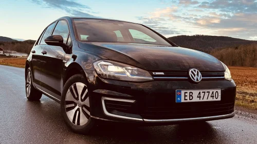 VOLKSWAGEN GOLF Exclusive (K)