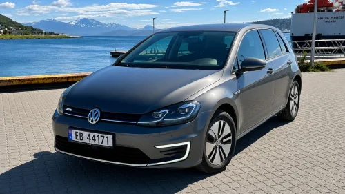 VOLKSWAGEN GOLF Exclusive (K)