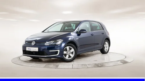 VOLKSWAGEN GOLF 136hk - R.Kam, Keyless, Active Info, ACC