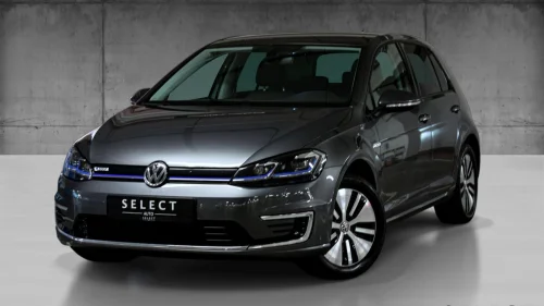 VOLKSWAGEN GOLF 300KM/NORSKBIL/GARANTI/RYGGEKAMERA/NAVI/LAV-KM/BT++