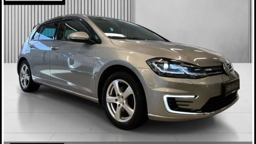 VOLKSWAGEN GOLF Adpt.cruise|Ryggekam|BT|DAB|PDC|Navi+++