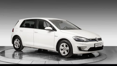 VOLKSWAGEN GOLF Skinn Navi Kamera