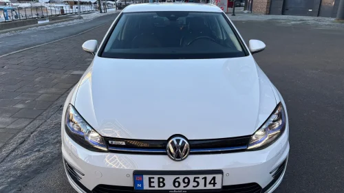 VOLKSWAGEN GOLF Exclusive (K)