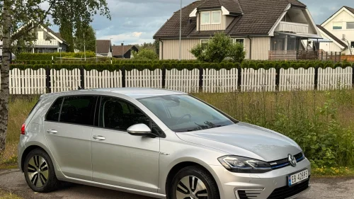 VOLKSWAGEN GOLF Exclusive (K)