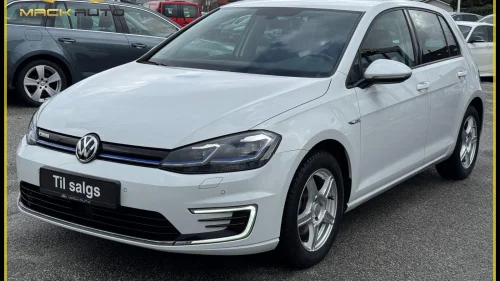 VOLKSWAGEN GOLF E-GOLF 300KM | KAMERA | KEYLESS | ACC | NAVI | DAB |