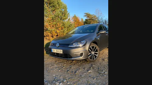 VOLKSWAGEN GOLF Exclusive (K)