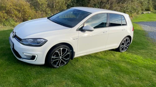 VOLKSWAGEN GOLF Exclusive (K)