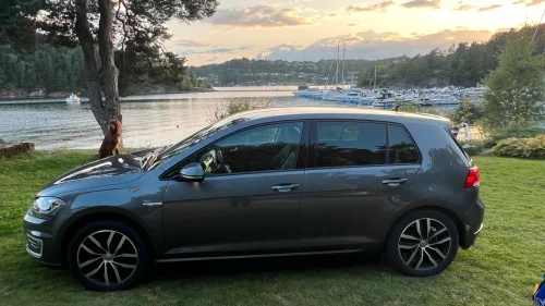 VOLKSWAGEN GOLF Exclusive (K)
