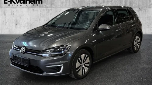 VOLKSWAGEN GOLF E Golf | ACC | Navi | Kamera | Varmepumpe | Led Lys |