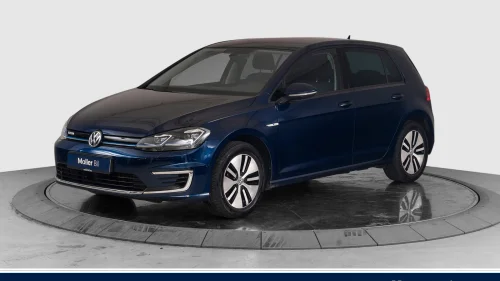 VOLKSWAGEN GOLF 136 hk *ACC/Keyless/LED/R.kamera*